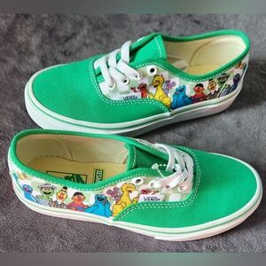 Vans Authentic Sesame Street Boys' Preschool Casual Running Shoes